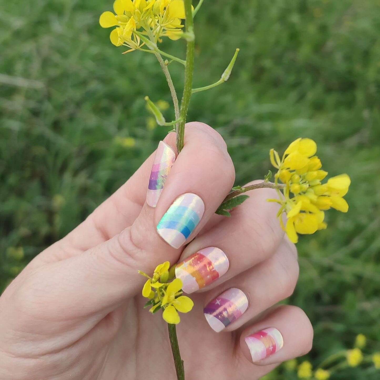 Láminas de Gel - Rainbow Star - Nooves Nails-1