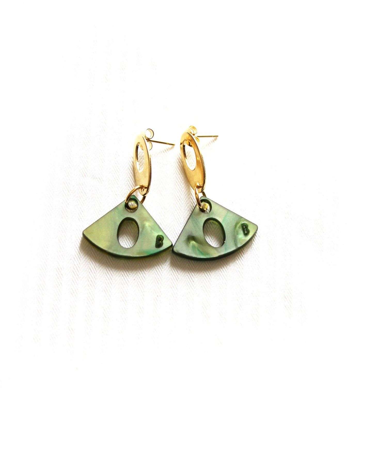 Pendientes abanico con base ovalada-3