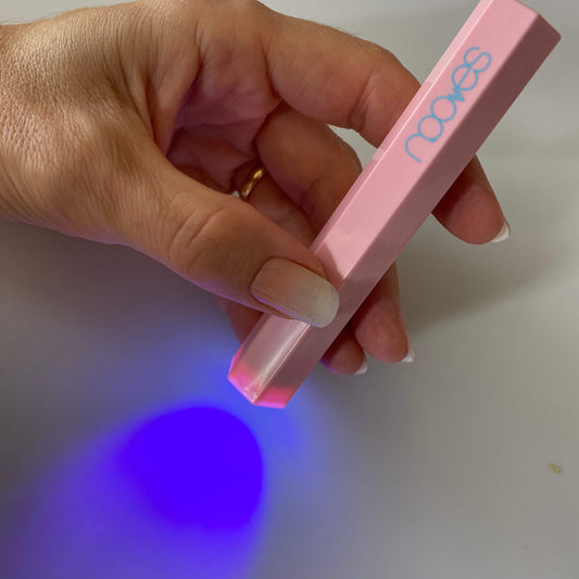 NOOVES NAILS Lámpara Portátil de Curado de Uñas de Gel UV - Secado Rápido en 8s - Batería de Larga Duración - Compacta y autónoma-1
